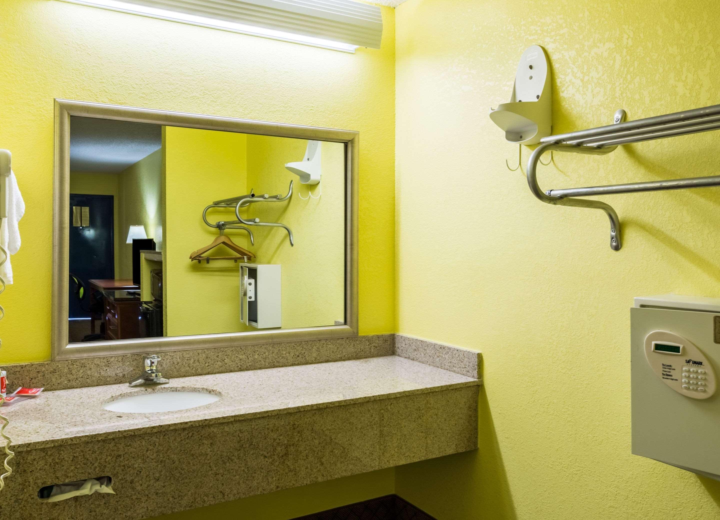 Econo Lodge Picayune Ngoại thất bức ảnh
