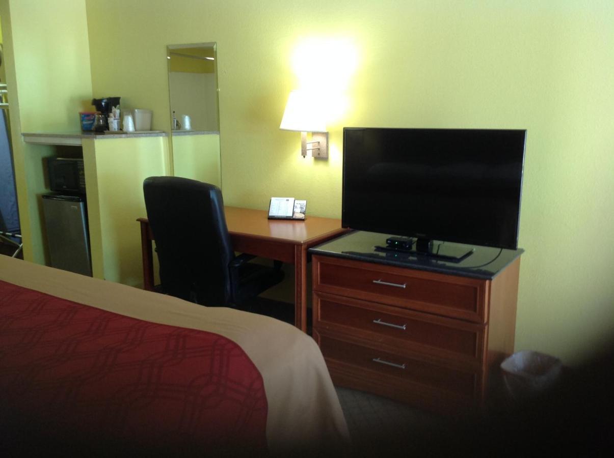 Econo Lodge Picayune Phòng bức ảnh